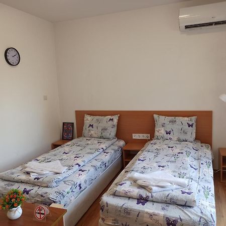 Gabrovo Relax Apartment Экстерьер фото