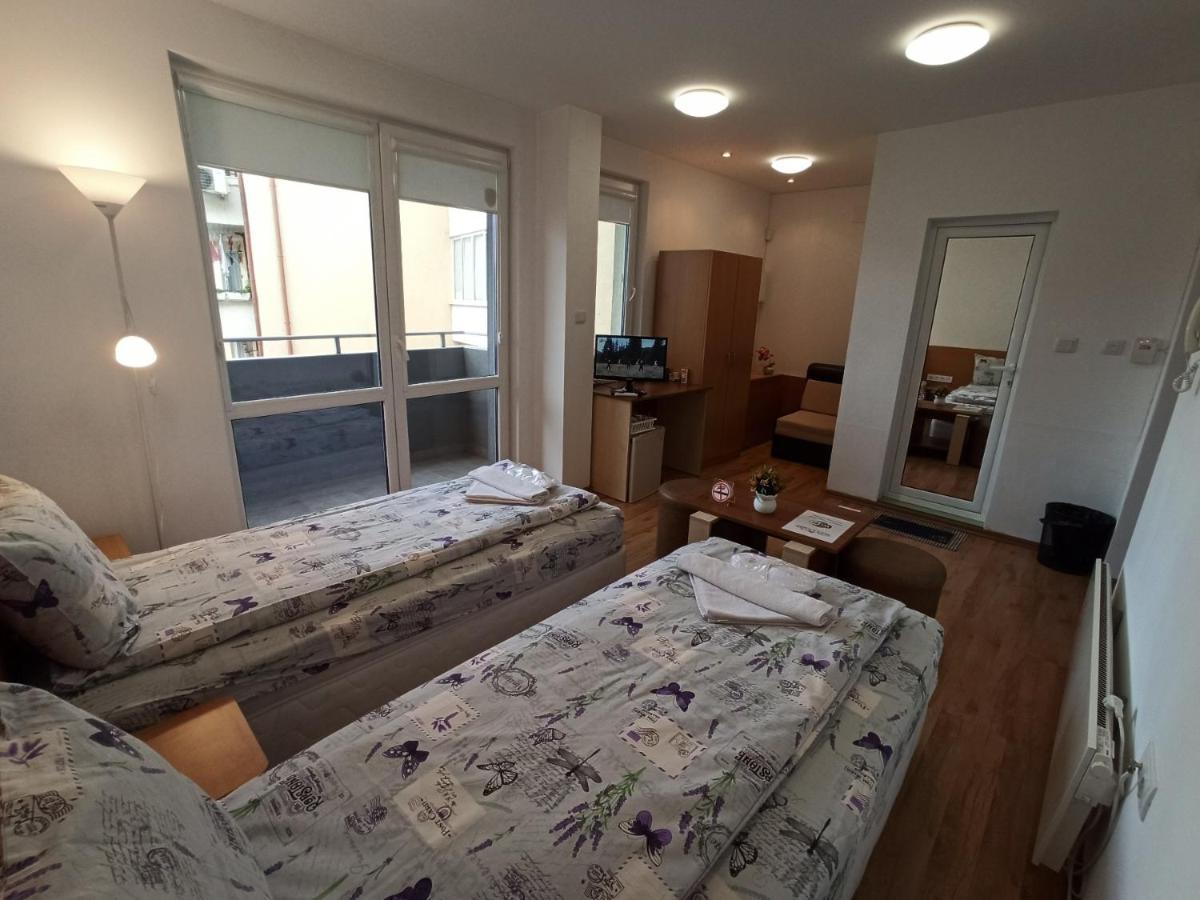 Gabrovo Relax Apartment Экстерьер фото