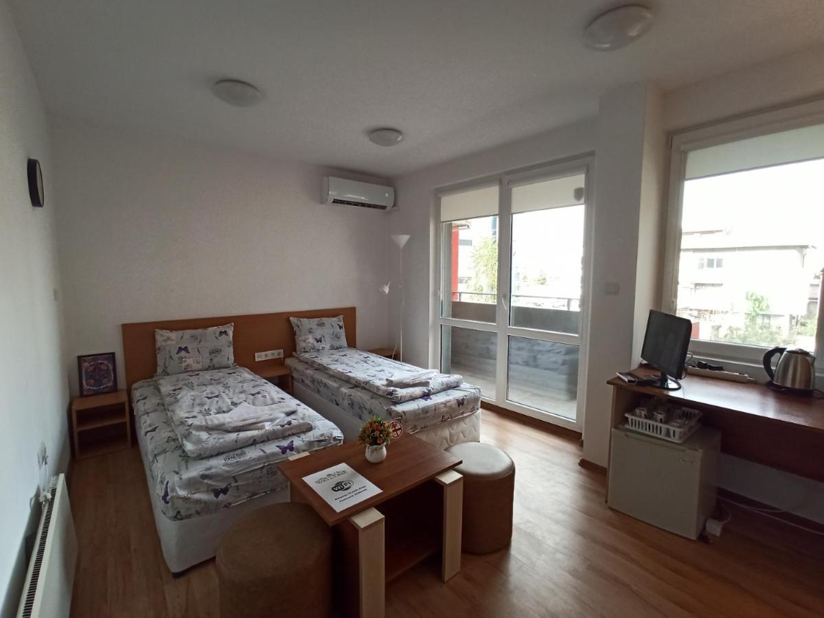 Gabrovo Relax Apartment Экстерьер фото