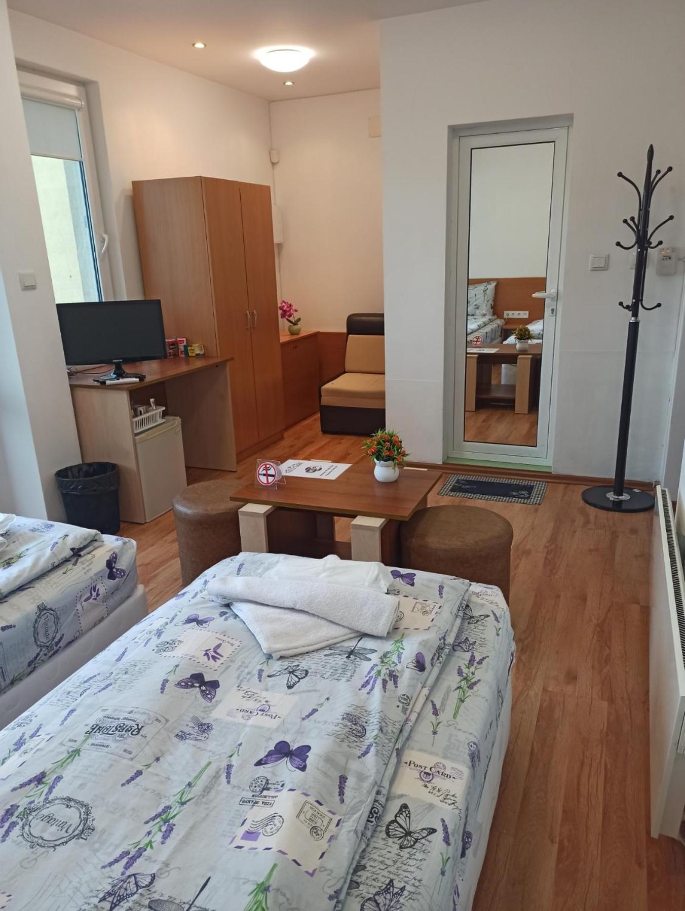 Gabrovo Relax Apartment Экстерьер фото