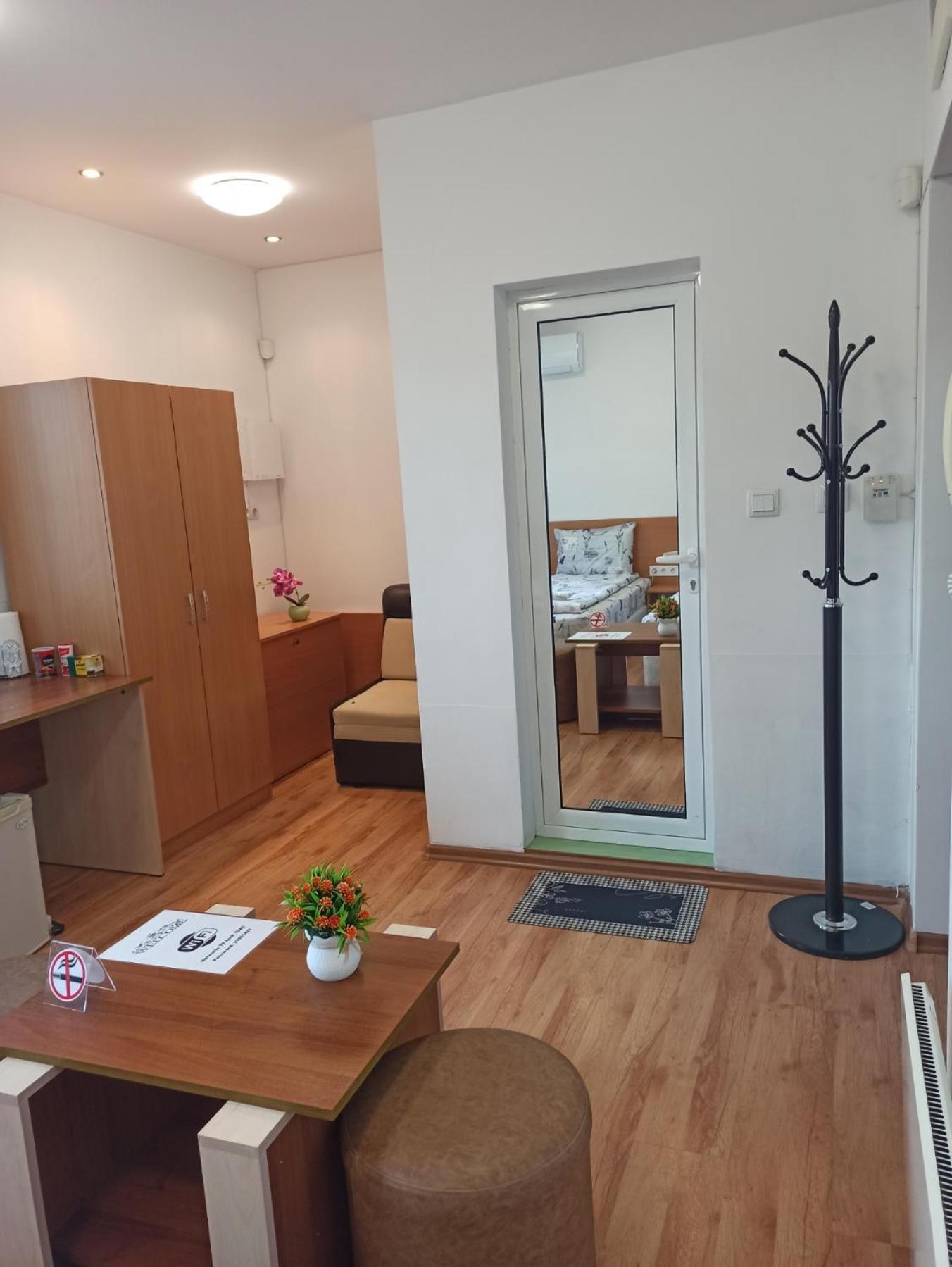 Gabrovo Relax Apartment Экстерьер фото